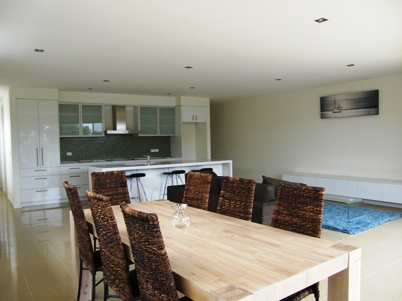 2/23 The Esplanade, Inverloch VIC 3996