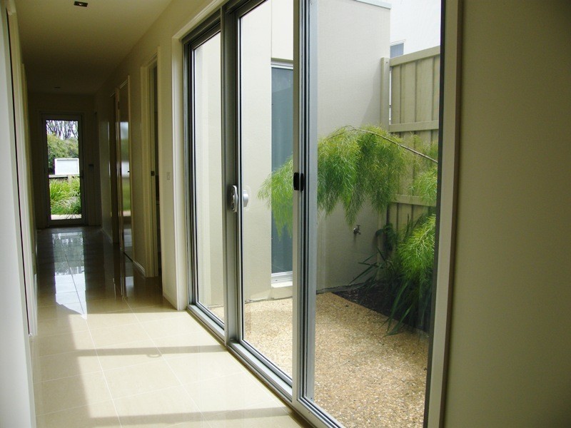 2/23 The Esplanade, Inverloch VIC 3996