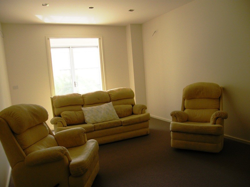 2/23 The Esplanade, Inverloch VIC 3996