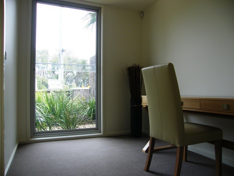 2/23 The Esplanade, Inverloch VIC 3996