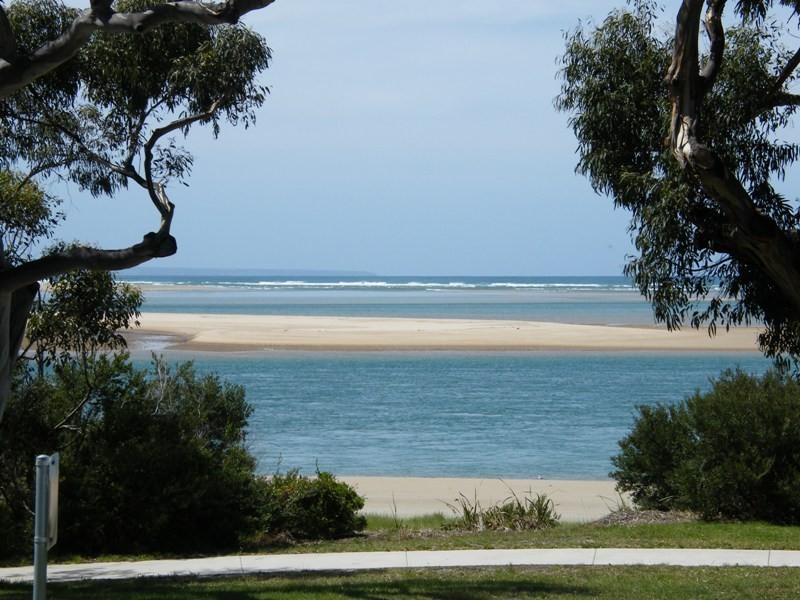 1 Miller Terrace, Inverloch VIC 3996