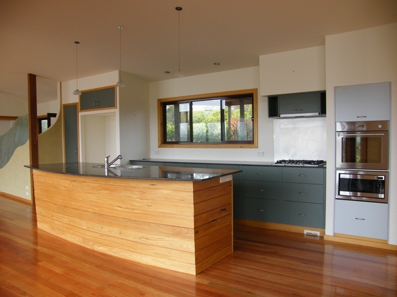 20 Henderson Court, Inverloch VIC 3996