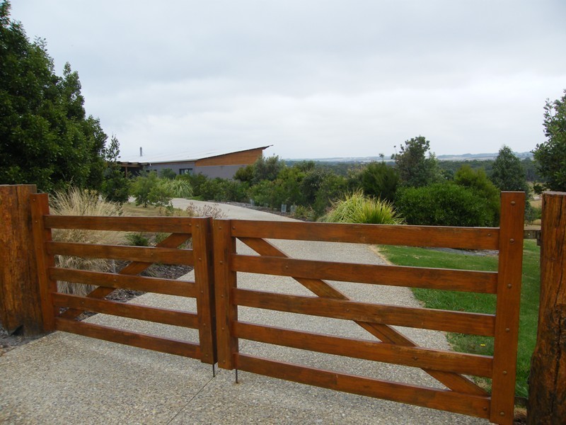 20 Henderson Court, Inverloch VIC 3996