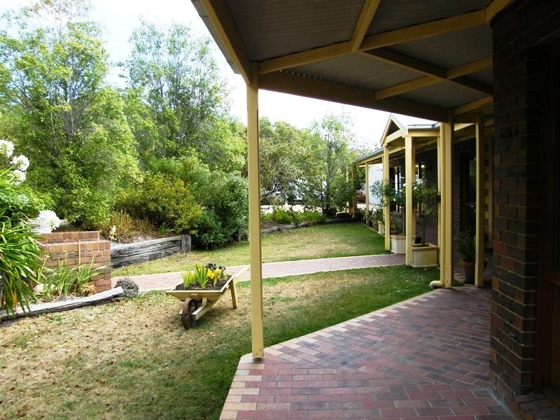 310 Sewells Road, Koonwarra VIC 3954