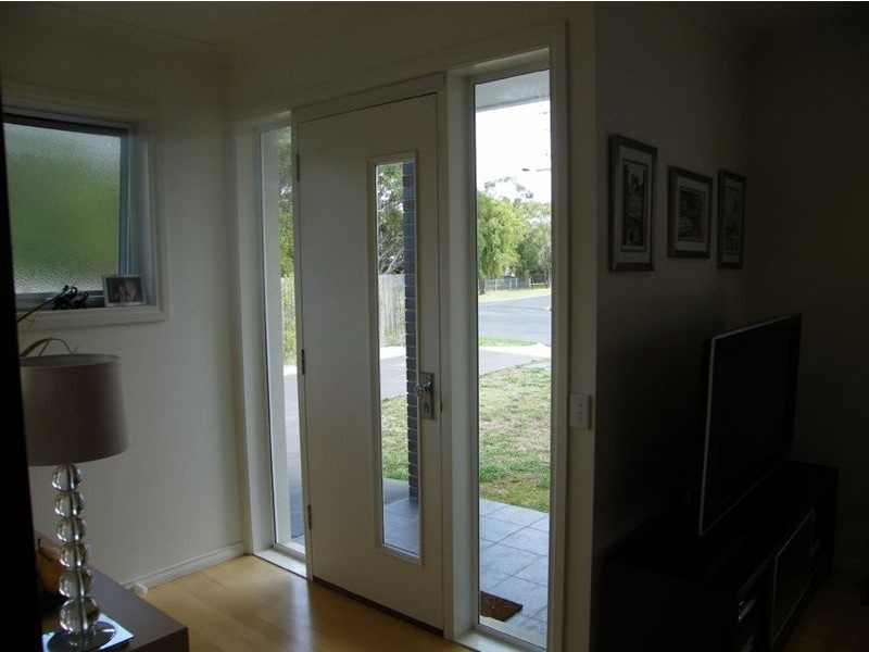 1/24 Cuttriss Street, Inverloch VIC 3996