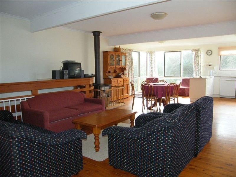 11 The Boulevarde, Sandy Point VIC 3959