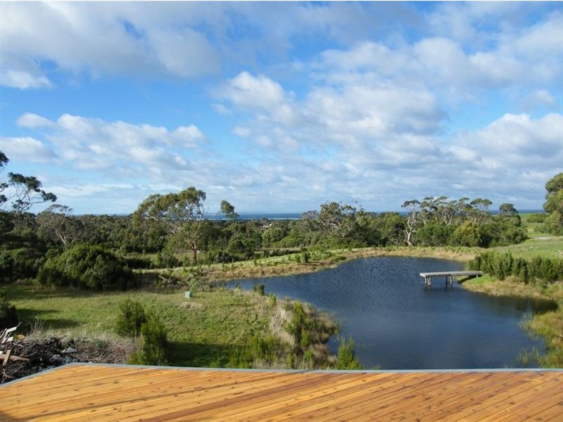 158 Albert Ruttle Drive, Inverloch VIC 3996