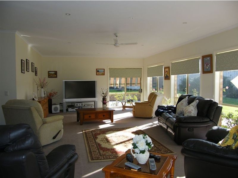 7 Stanley Court, Inverloch VIC 3996