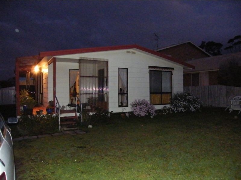 48 Grandview Grove, Inverloch VIC 3996