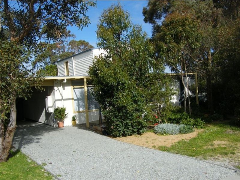 34 Pier Road, Inverloch VIC 3996