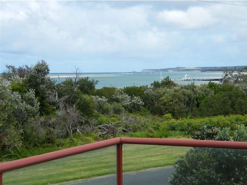 71 The Esplanade, Inverloch VIC 3996