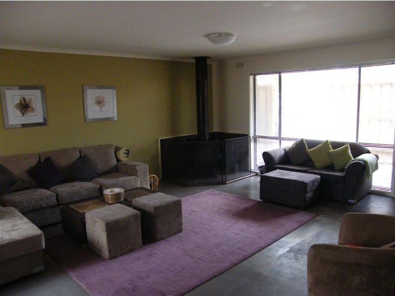 Lot 3/25 Powlett Street, Inverloch VIC 3996