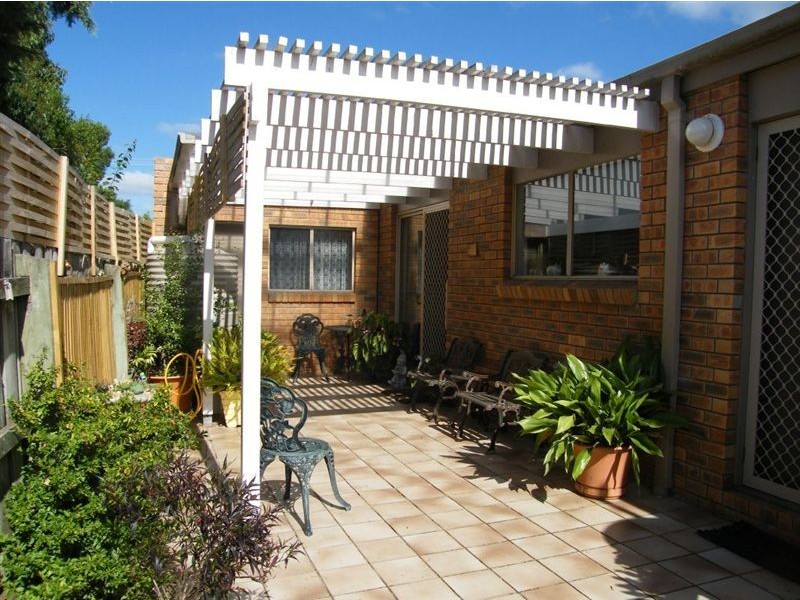 4/2-4 Pymble Avenue, Inverloch VIC 3996