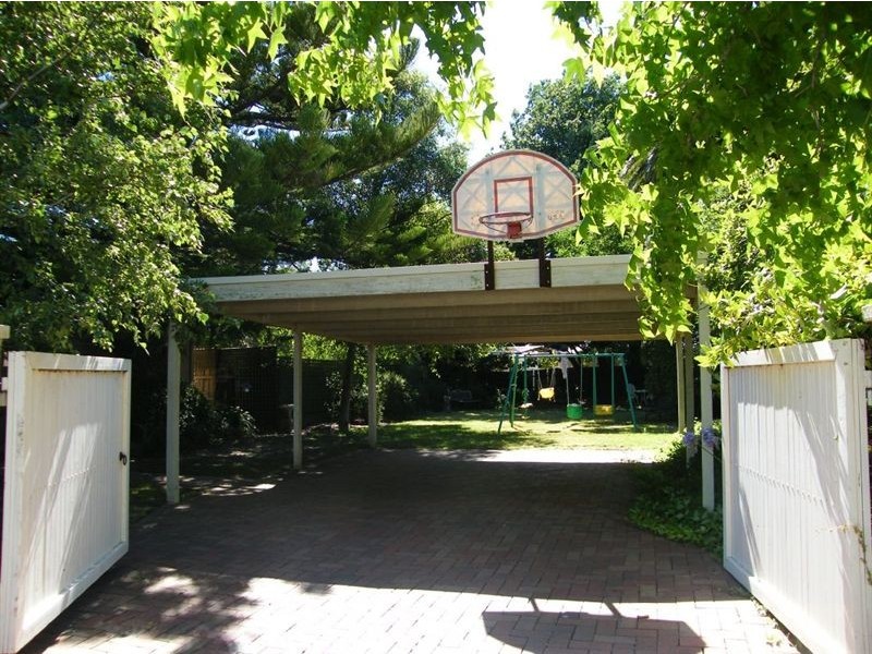 26 Ogilvy Street, Leongatha VIC 3953