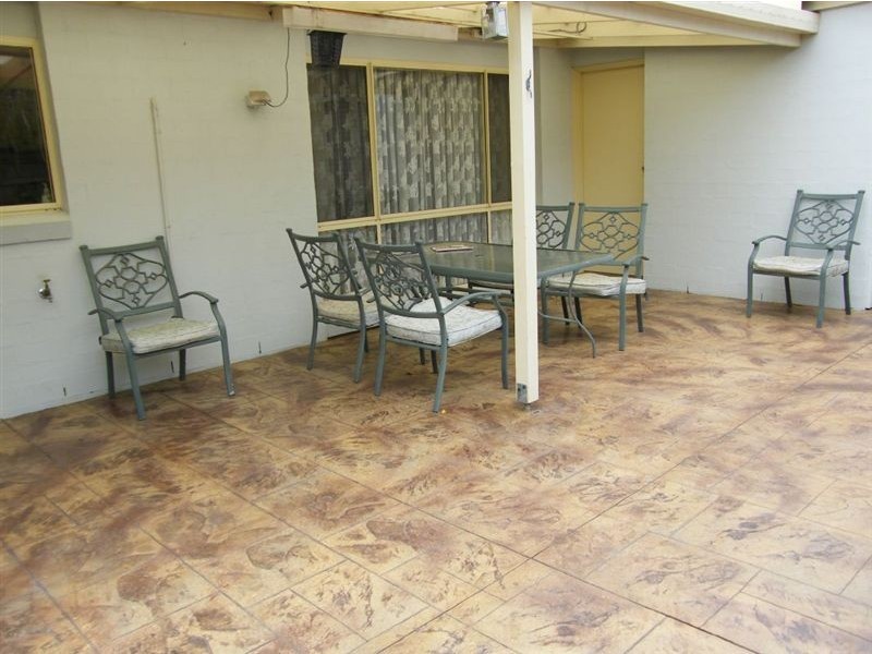 36 Woodland Heath, Inverloch VIC 3996