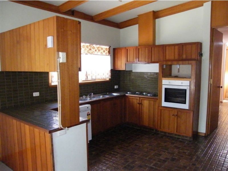 55 Dixon Street, Inverloch VIC 3996