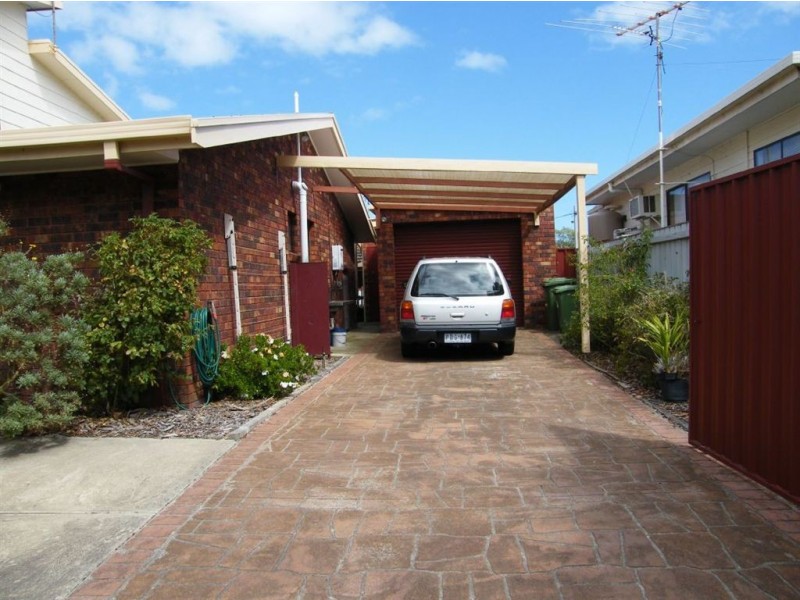 40 Gordon Avenue, Inverloch VIC 3996