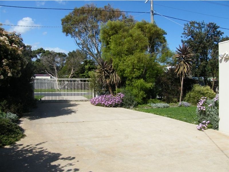 43 Cashin Street, Inverloch VIC 3996