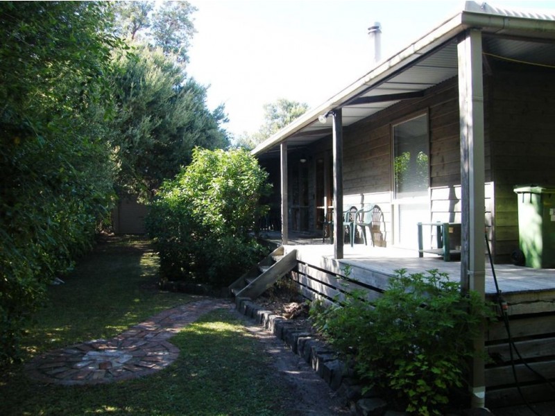 216 Surf Parade, Inverloch VIC 3996