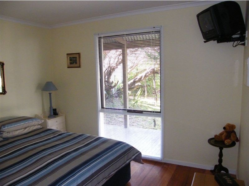 216 Surf Parade, Inverloch VIC 3996