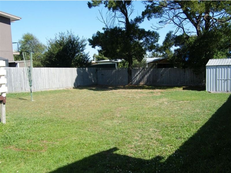 8 Kenneth Street, Inverloch VIC 3996
