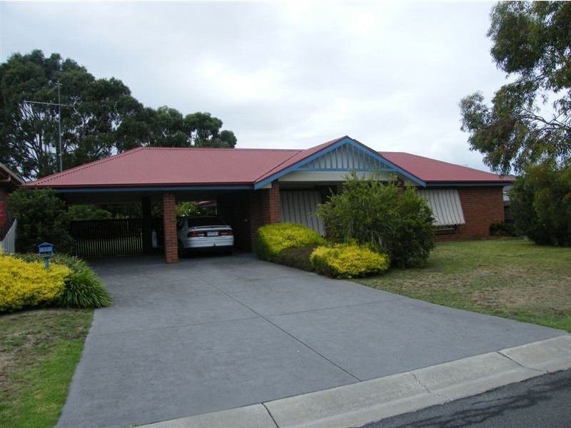 20 Chelsea Square, Inverloch VIC 3996