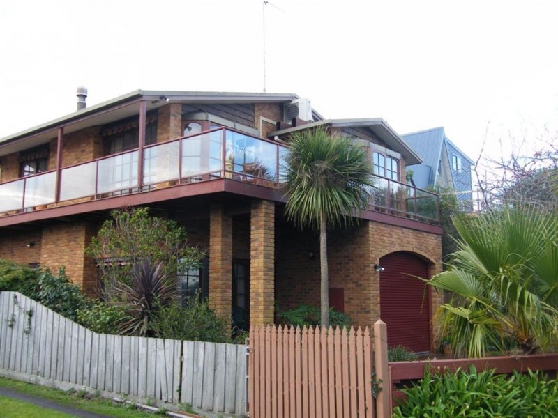 71 The Esplanade, Inverloch VIC 3996