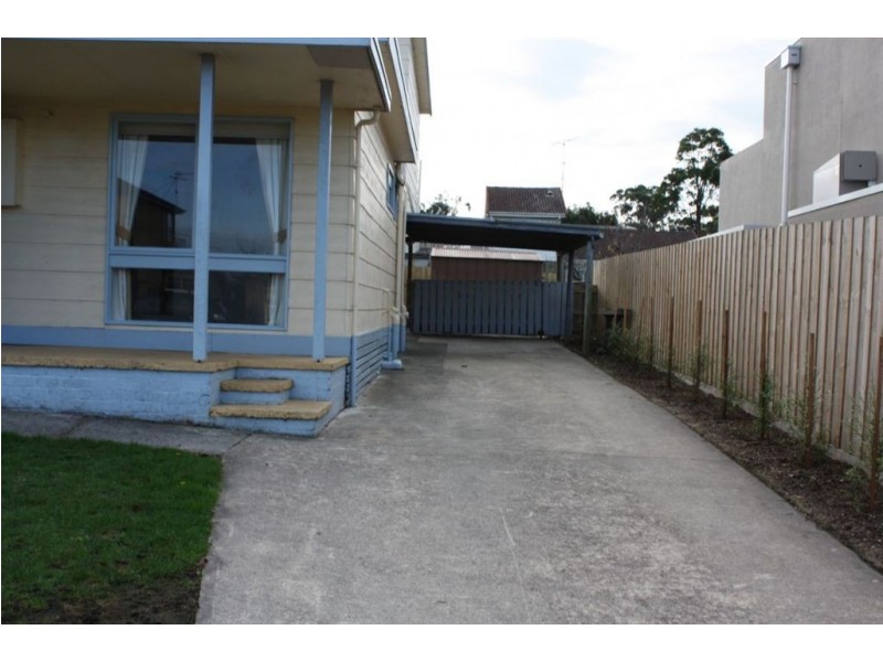 71 Bayview Avenue, Inverloch VIC 3996