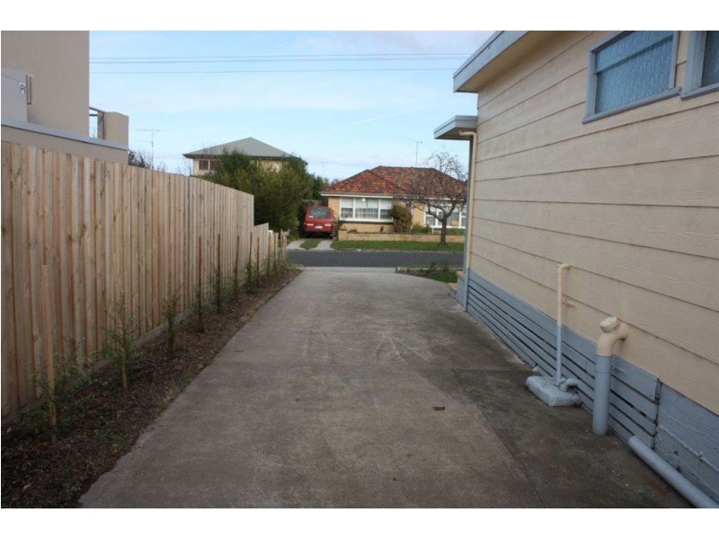 71 Bayview Avenue, Inverloch VIC 3996