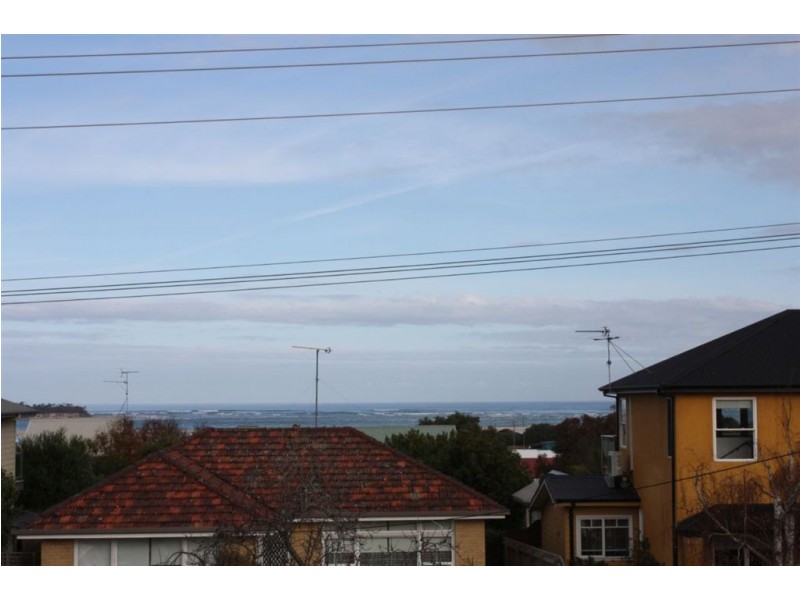 71 Bayview Avenue, Inverloch VIC 3996