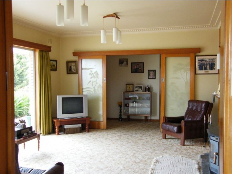 5355 Bass Highway, Inverloch VIC 3996