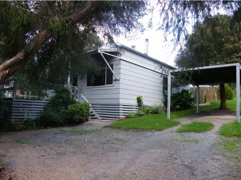 26 William Street, Kongwak VIC 3951