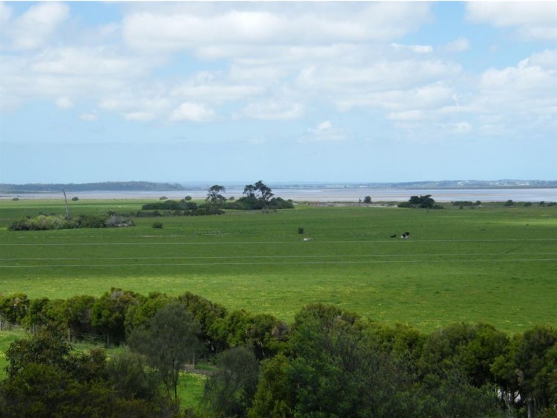 640 Inverloch Venus Bay Road, Inverloch VIC 3996