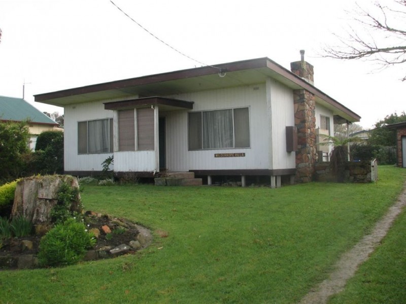 23 Hopetoun Street, Inverloch VIC 3996