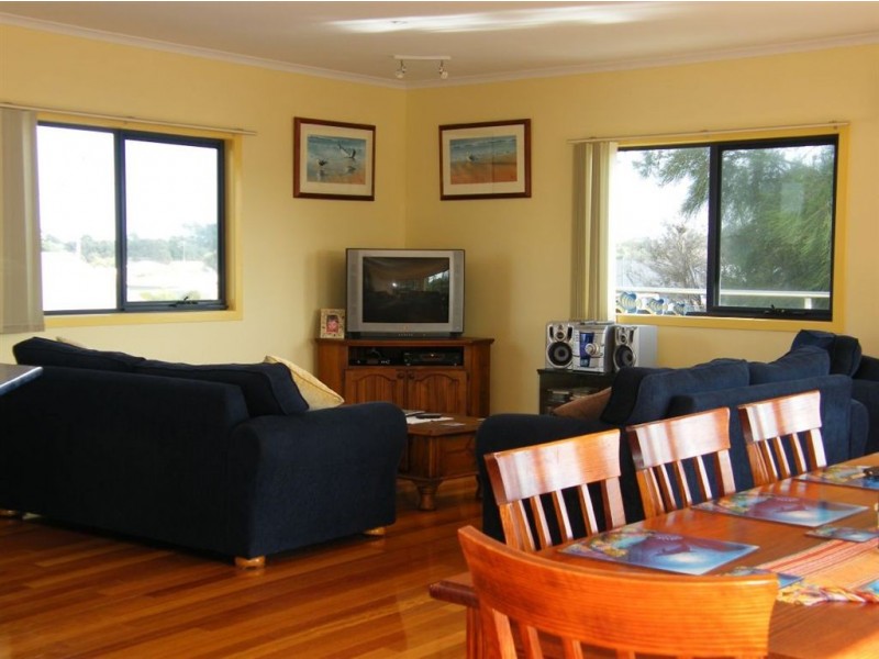 69 Veronica Street, Inverloch VIC 3996