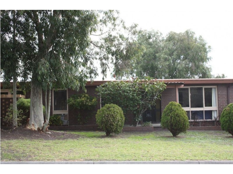73 Sandy Mount Avenue, Inverloch VIC 3996