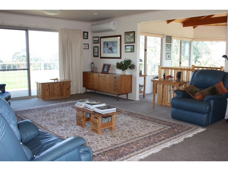 293 Inverloch Venus bay Road, Inverloch VIC 3996