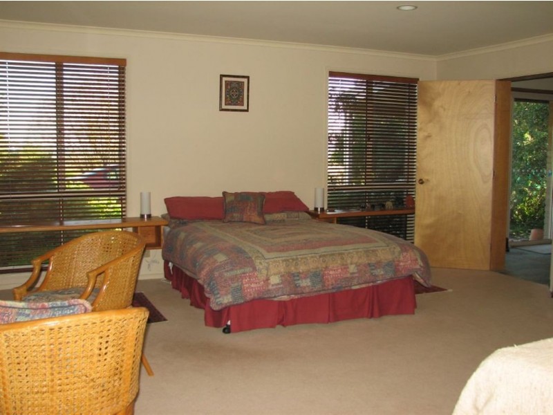 293 Inverloch Venus bay Road, Inverloch VIC 3996