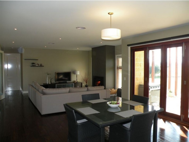 51 McCraws Road, Wattle Bank VIC 3995