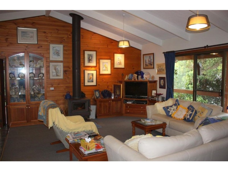 32 Victoria Street, Inverloch VIC 3996