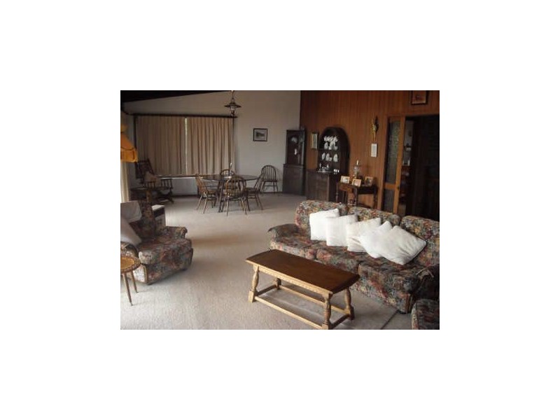 9 Casuarina Grove, Walkerville South VIC 3956