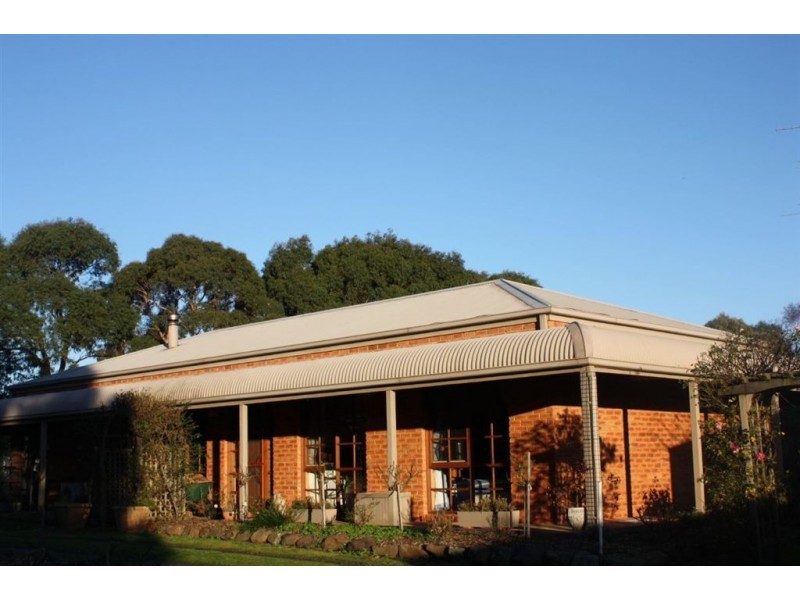 530 Lynnes Road, Wattle Bank VIC 3995