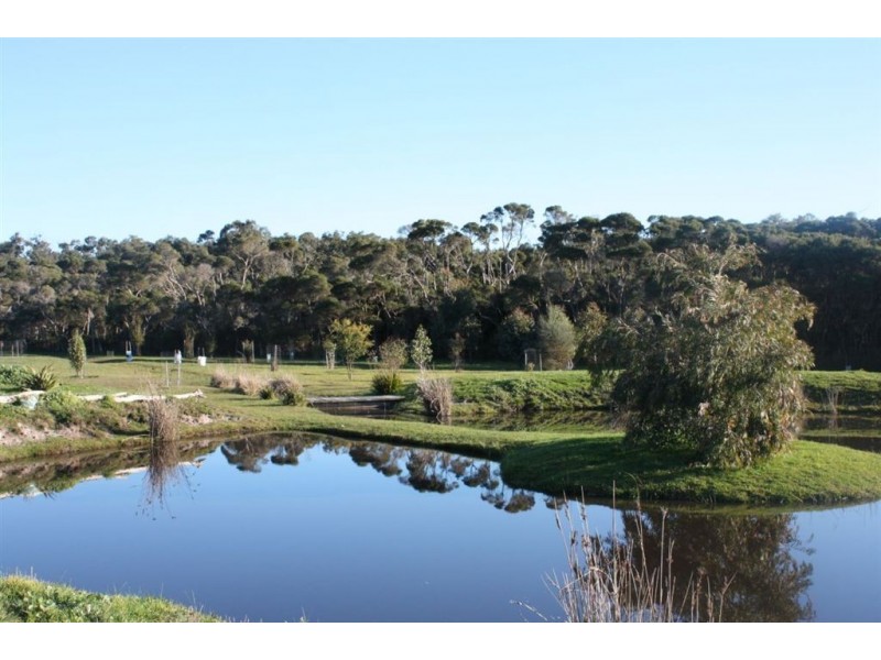 530 Lynnes Road, Wattle Bank VIC 3995
