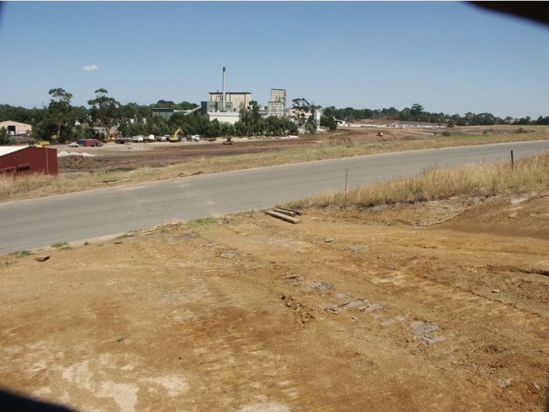 8 Cusack Road, Leongatha VIC 3953