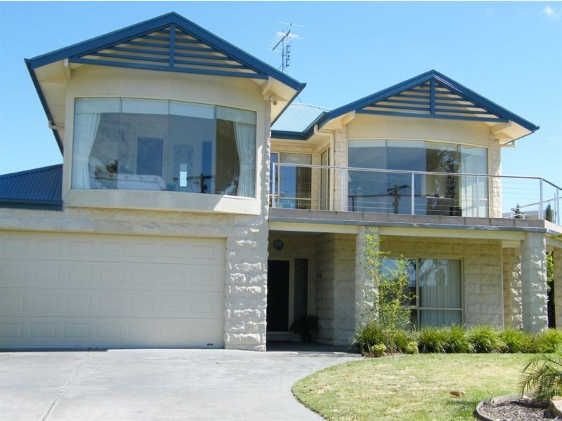 18 Kathryn Close, Inverloch VIC 3996