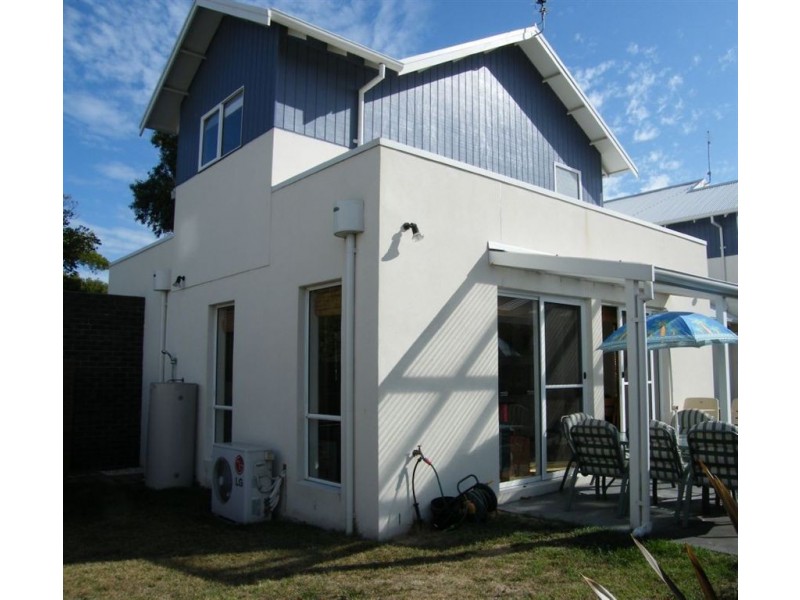 2/24 Cuttriss Street, Inverloch VIC 3996