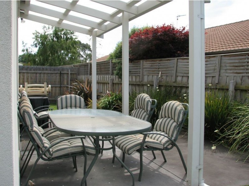 2/24 Cuttriss Street, Inverloch VIC 3996