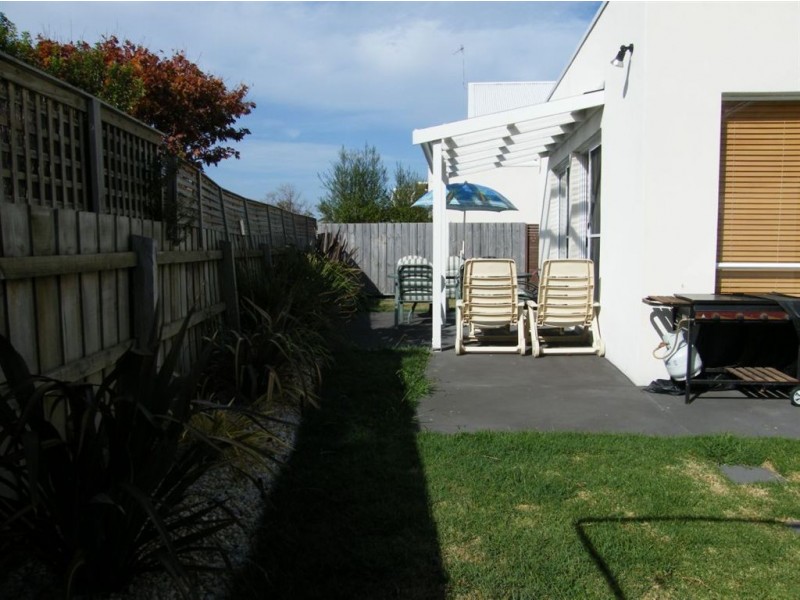 2/24 Cuttriss Street, Inverloch VIC 3996