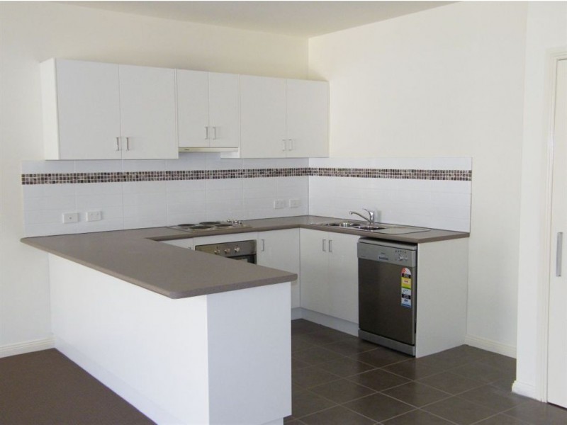 2/25 Powlett Street, Inverloch VIC 3996