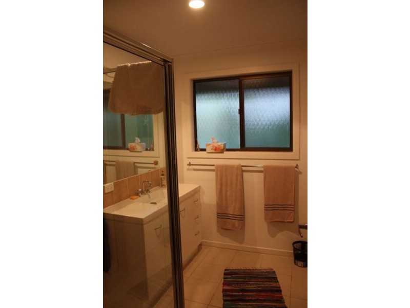 32 Victoria Street, Inverloch VIC 3996